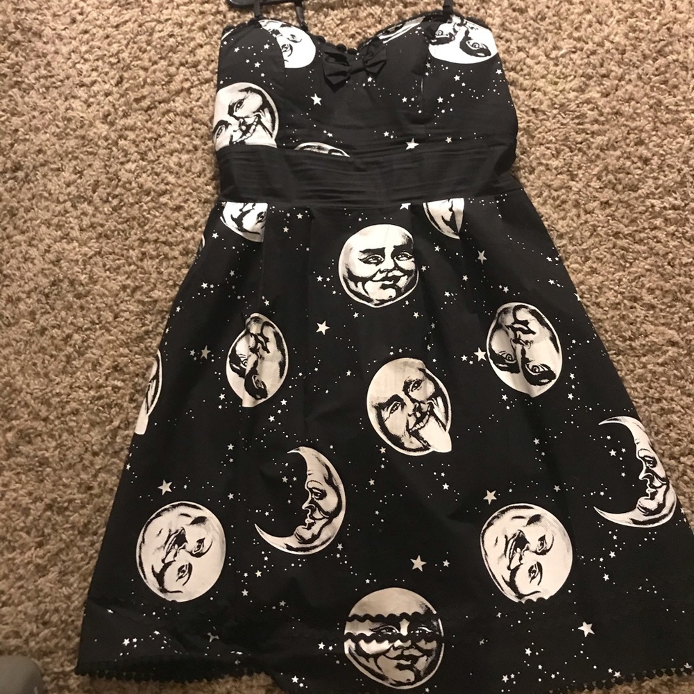 Cool Moon Face Summer Dress Sourpuss Size M